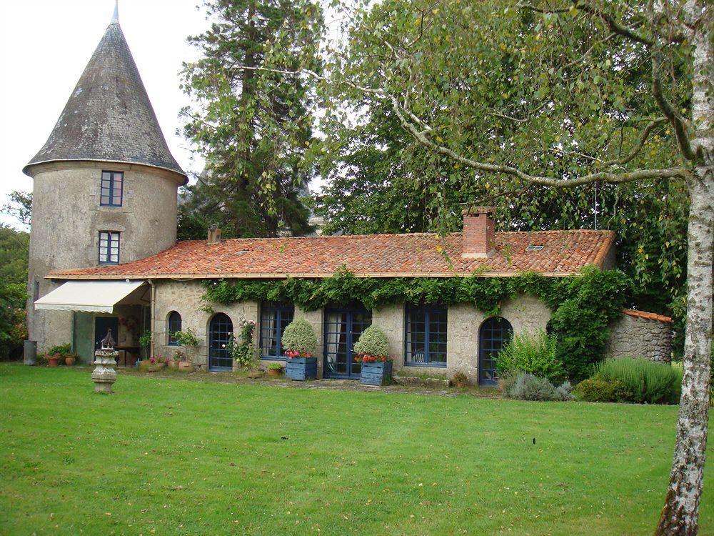 Hotel Château de la Barbinière Saint-Laurent-sur-Sèvre Exterior foto